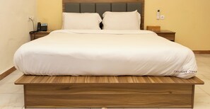 Standard Room | In-room safe, laptop workspace, free WiFi - HOTEL GOLDEN PLAZZA CONAKRY (Conakry)