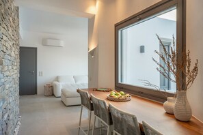 Interior - Sunrise Poem Villa - Unique view (Prodromos)