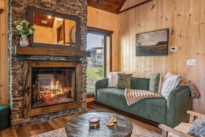 Smart TV, chimenea
