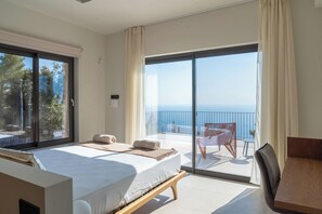 4 bedrooms, WiFi, bed sheets