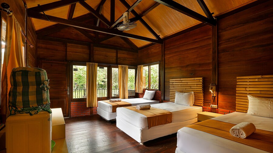 Plengkung Lodge G-land