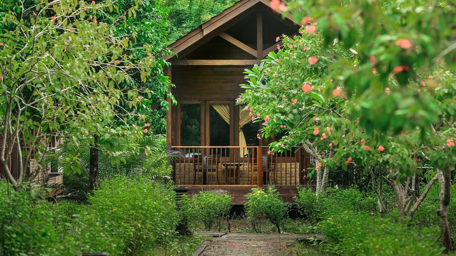 Plengkung Lodge G-land