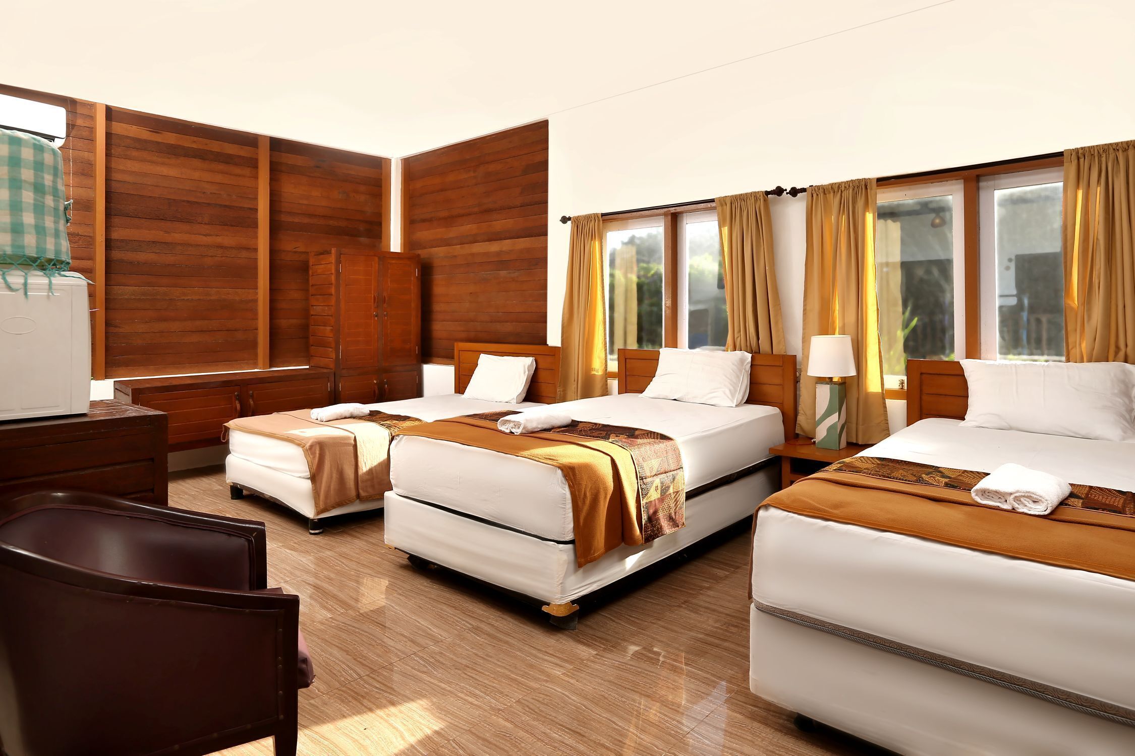 Comfort Double or Twin Room, 1 Bedroom, Non Smoking, Courtyard Area | Down comforters, free WiFi