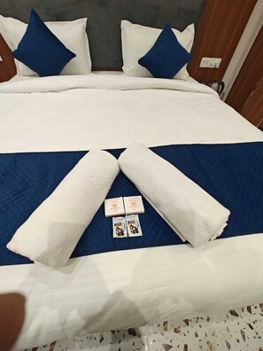 Soundproofing, free WiFi - The Shyama Grand Regency Ayodhya (Ayodhya)