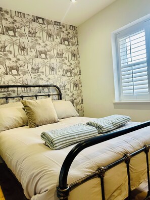 2 Schlafzimmer, Bügeleisen/Bügelbrett, Reisekinderbett, WLAN