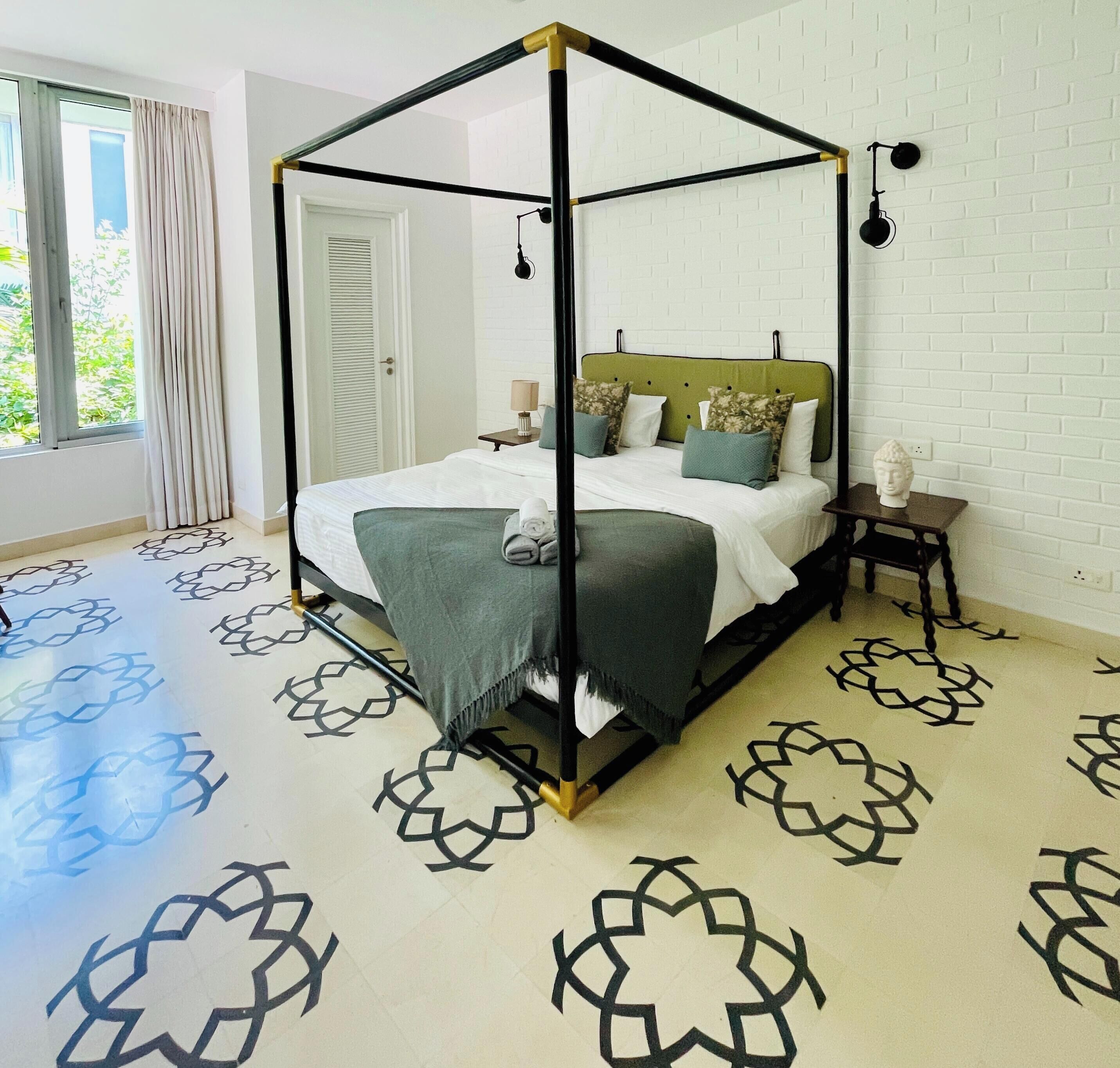 Luxury Villa, Garden View | 2 bedrooms, premium bedding, down comforters, memory foam beds