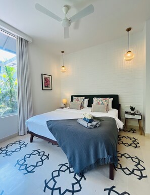 Luxe villa, uitzicht op tuin | 2 slaapkamers, luxe beddengoed, donsdekens