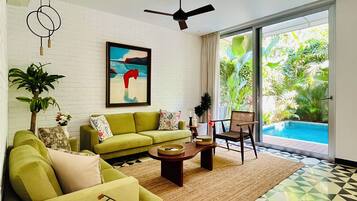 Luxury Villa, Garden View | Living area
