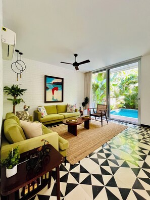 Luxury Villa, Garden View | Living area
