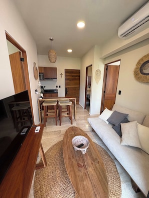 TV, stereo, offices