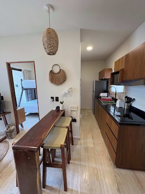 Fridge, microwave, coffee/tea maker, toaster