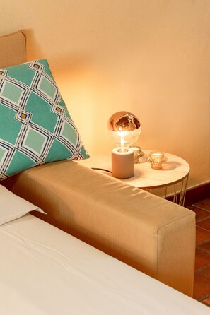 Estúdio standard, vista para a cidade | Individualmente decorados, individualmente mobiliados, escrivaninha