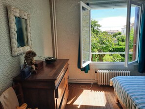 5 habitaciones y wifi gratis 