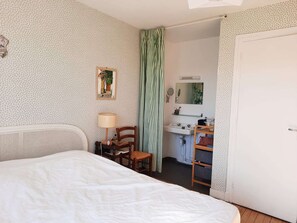 5 bedrooms, free WiFi