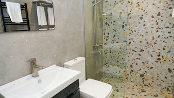 Comfort Double Room | Bilik Mandi