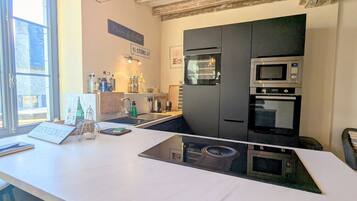 Fridge, microwave, dishwasher
