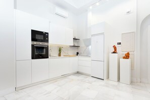 Apartment (3 Bedrooms) | Eigene Küche