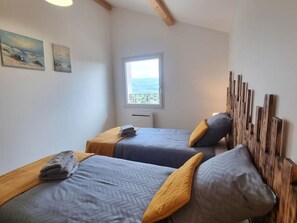 2 bedrooms, free WiFi