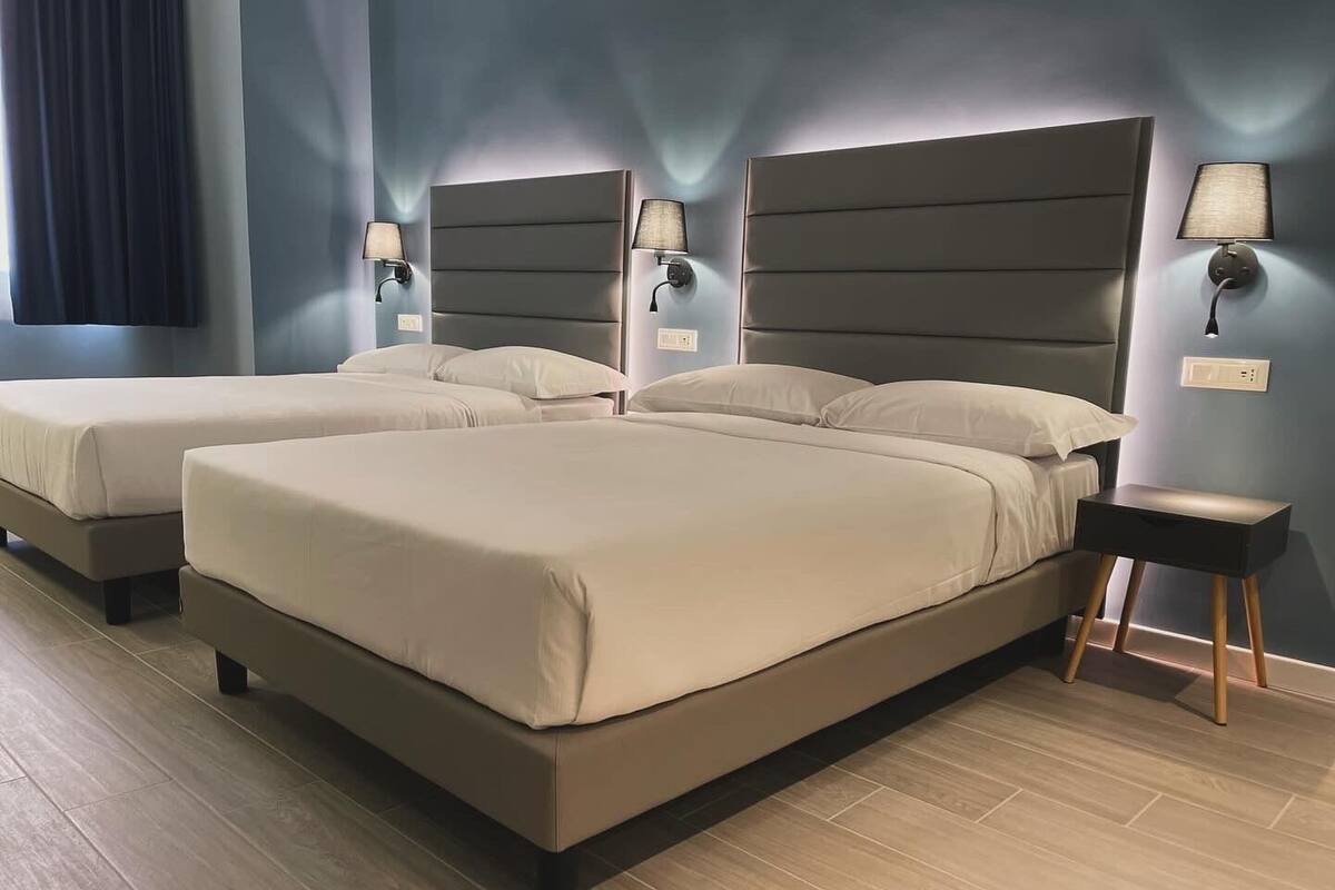 Chambre Familiale | Bureau, espace de travail pour ordinateur portable, Wi-Fi gratuit