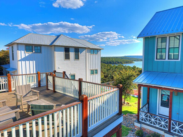 Terrace/patio - Be Still - Lake Front Apartment (Eufaula)