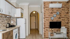Family Apartment, Balcony - cleopatra king apart hotel (Alanya)