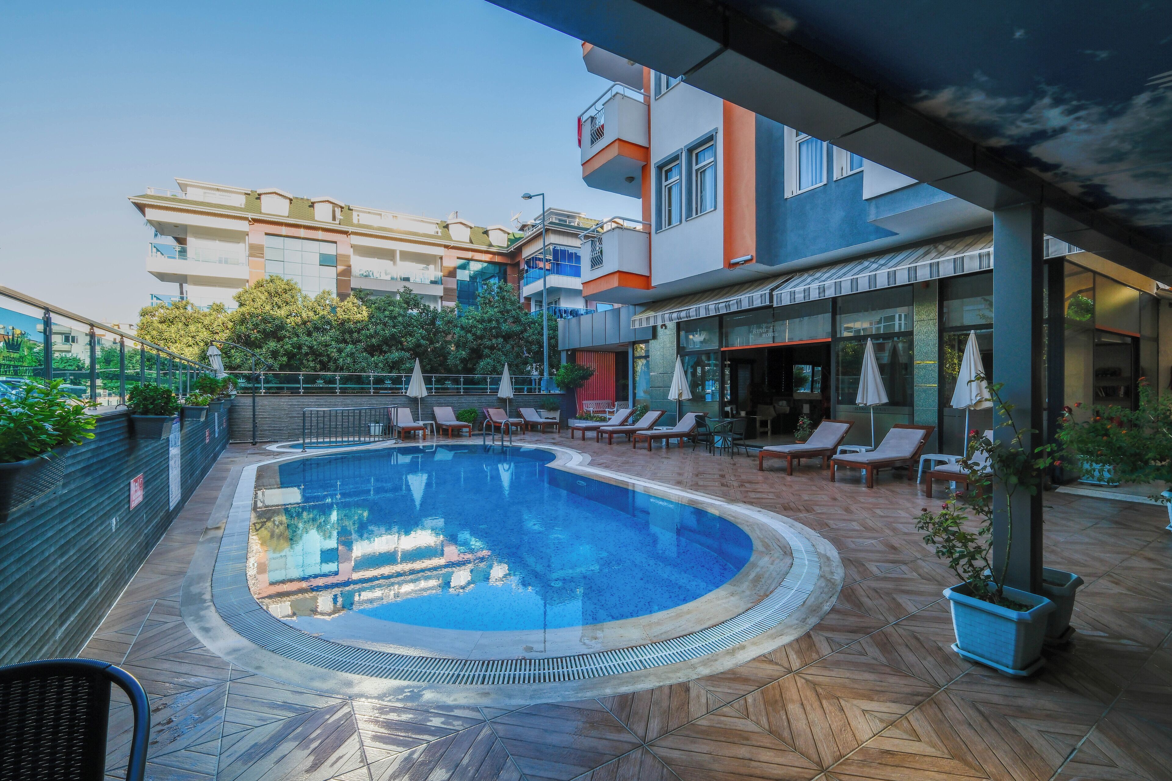 Seasonal outdoor pool