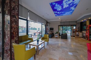 Sala de estar en el lobby