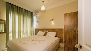 Apartment, Balcony, Pool View - cleopatra king apart hotel (Alanya)