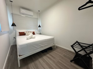 2 bedrooms, bed sheets
