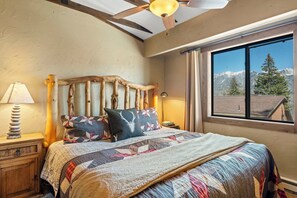3 chambres, accès au Wi-Fi (inclus), literie fournie