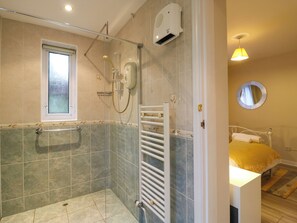 Shower - Crown Farm (Wisbech)