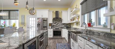 Mikroaaltouuni, astianpesukone