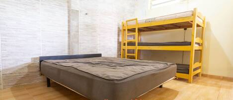 6 Schlafzimmer, WLAN