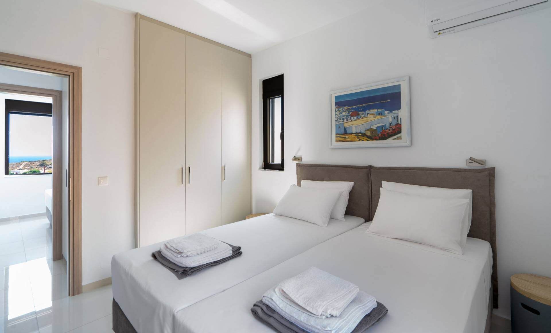 アイロン / アイロン台、WiFi、ベッドシーツ