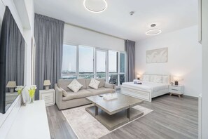 Iron/ironing board, WiFi