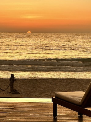 Platja a a prop 