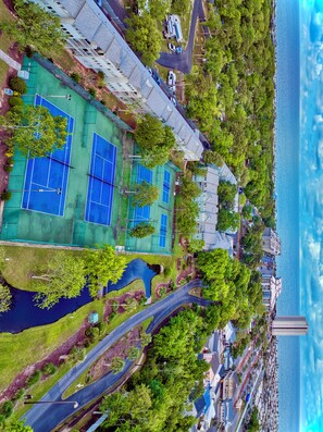 Inomhuspool och uppvärmd pool