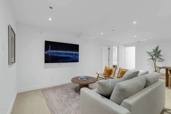TV, offices