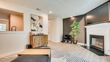 Apartemen (2 Bedrooms) | Bagian depan properti