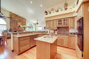 House (2 Bedrooms) | Interior - Stunning Sedona Views: Spa, Firepit & Stargazing (Sedona)