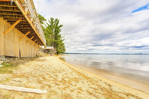 Walk to Beach & Sebago Lake: Luxe Family Getaway!