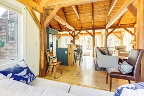 Apartment (0 Bedroom) | Interior - 1 Mi to Foxwoods Casino: Couple's Retreat w/ Patio (Ledyard)