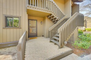 Apartment (2 Bedrooms) | Interior - Pinehurst Lake Condo: Water View & Community Perks (Pinehurst)