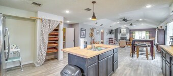 Outdoorsy Getaway Near Atoka: Hunt, Fish & Relax!