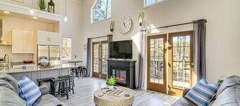 Cumberland Lake Retreat: Furnished Deck & Grill!