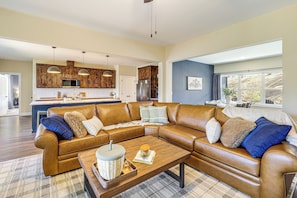 House (3 Bedrooms) | Interior