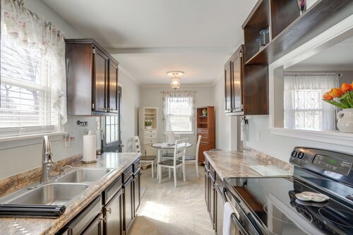 5 Mi to Dtwn Fredericksburg: Family Gem w/ Yard