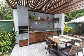 Villa | Outdoor dining