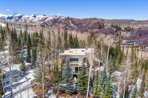 6 bedrooms, Internet - Timberline Lodge by Rove Hot Tub Patio w Views (Snowmass Village)