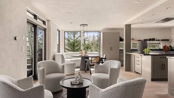 House | 6 bedrooms, Internet